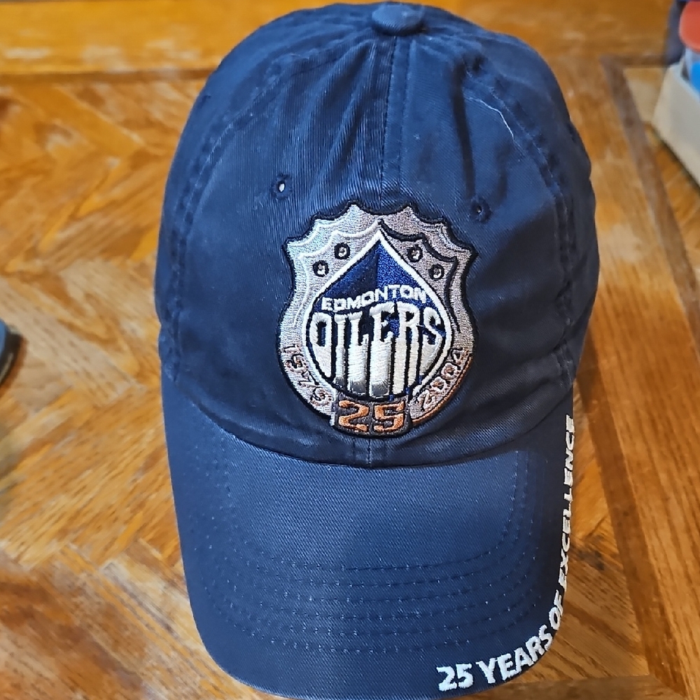 Vintage American Needle Edmonton Oilers 25 Years Of Excellence Adjustable Cap